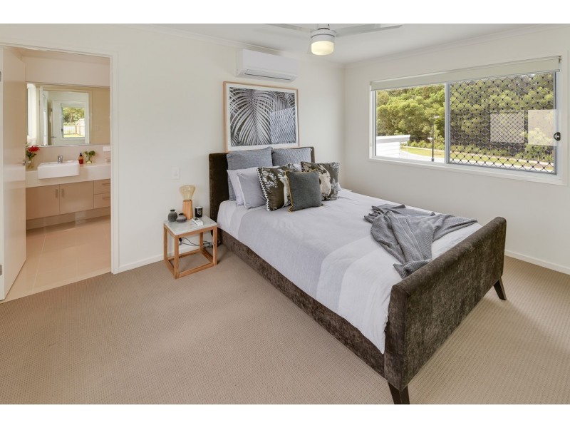 95 Springs Drive, Meridan Plains QLD 4551