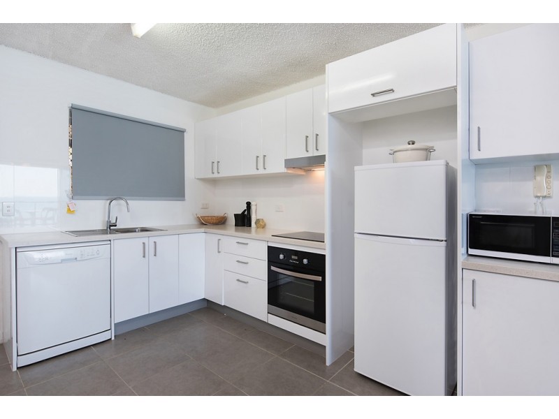 Unit 8/5 Princess Lane, Kings Beach QLD 4551