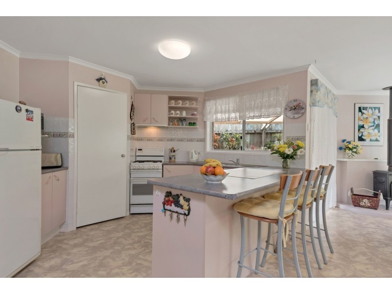22 Athenree Place, Little Mountain QLD 4551