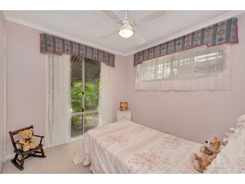 22 Athenree Place, Little Mountain QLD 4551
