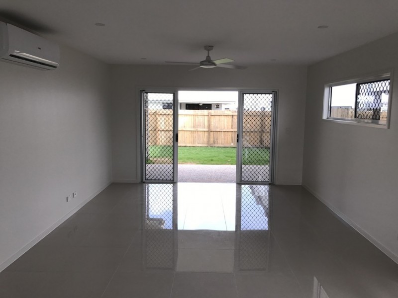 9 Stone Crescent, Caloundra West QLD 4551