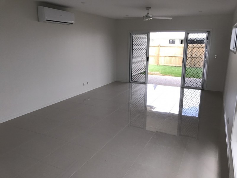 9 Stone Crescent, Caloundra West QLD 4551