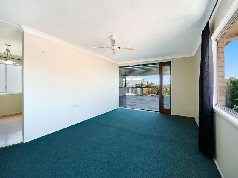 9 Elizabeth Street, Dicky Beach QLD 4551