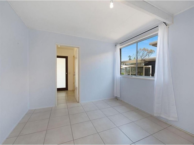 9 Elizabeth Street, Dicky Beach QLD 4551