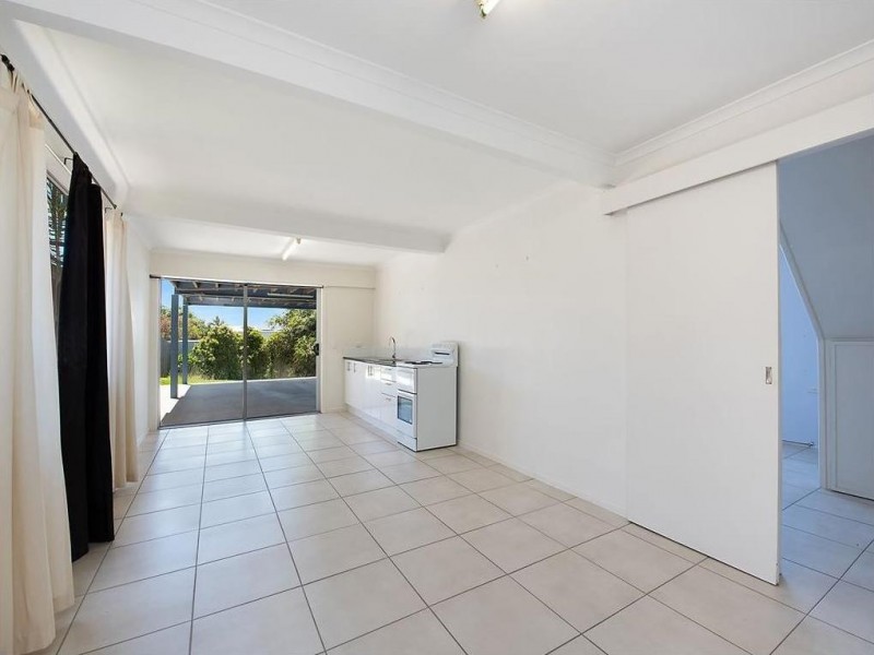 9 Elizabeth Street, Dicky Beach QLD 4551