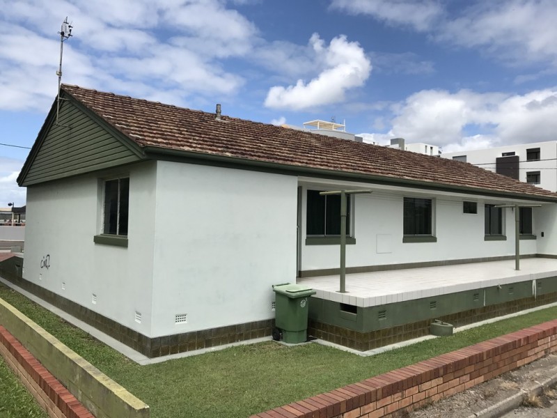 1 Tay Avenue, Caloundra QLD 4551