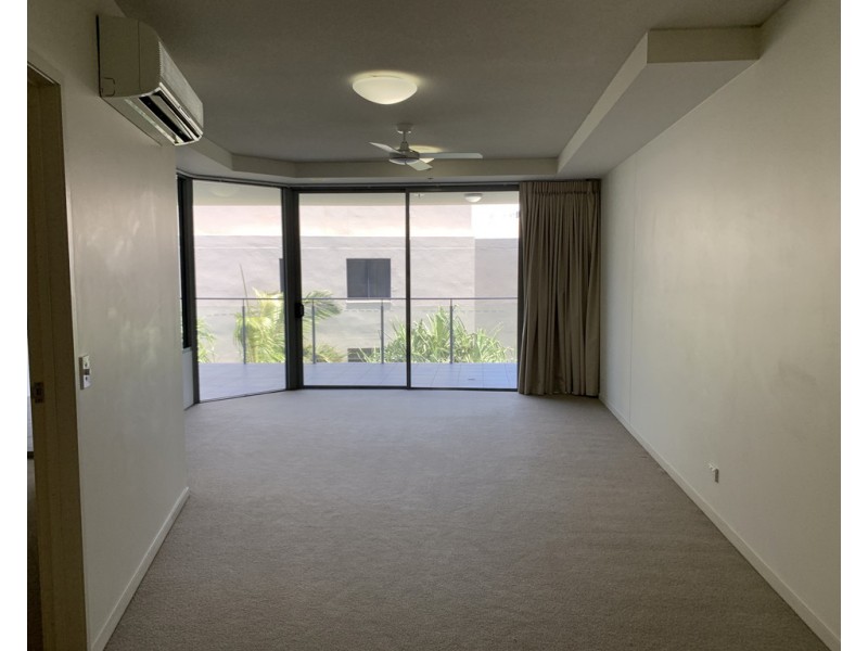 303/12 Otranto Avenue, Caloundra QLD 4551