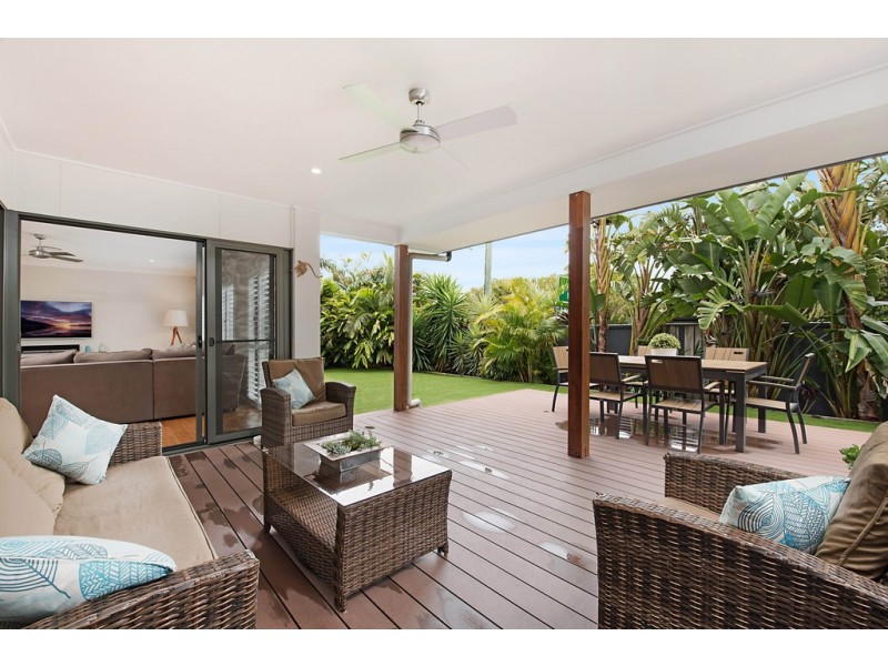 55 Dicky Beach Close, Dicky Beach QLD 4551