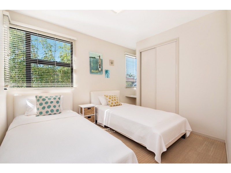 Unit 2/25 Moffat Street, Moffat Beach QLD 4551