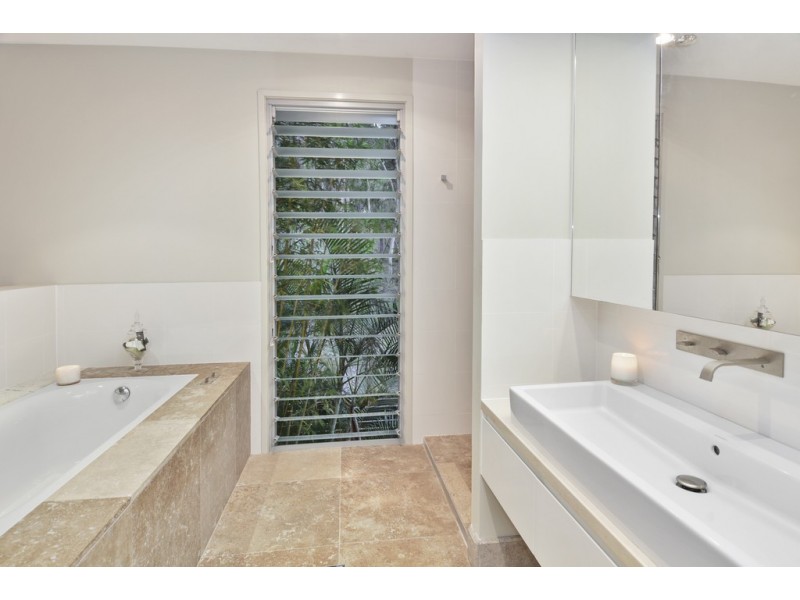 34 William Street, Moffat Beach QLD 4551