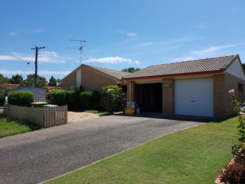 1/3 Catherine Street, Golden Beach QLD 4551