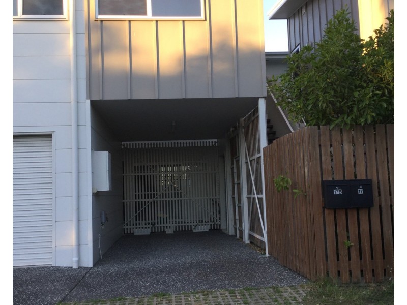 17b Cobalt Crescent, Caloundra West QLD 4551