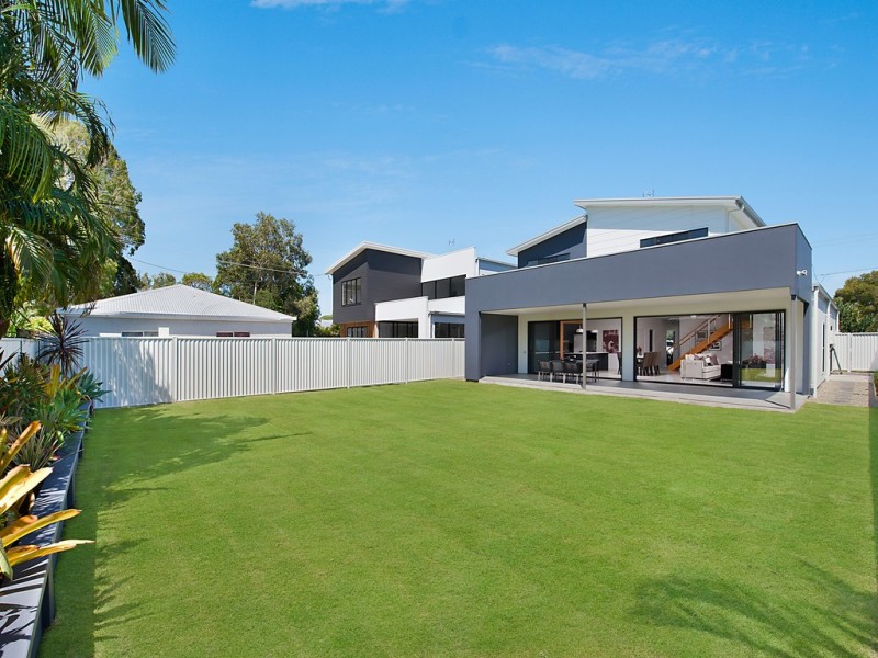 75 Palmer Avenue, Golden Beach QLD 4551