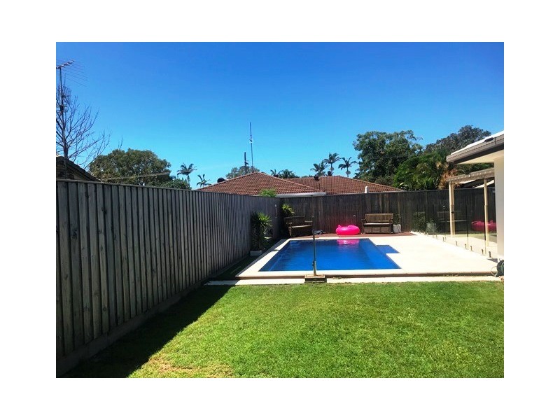 1 Nooree Street, Wurtulla QLD 4575