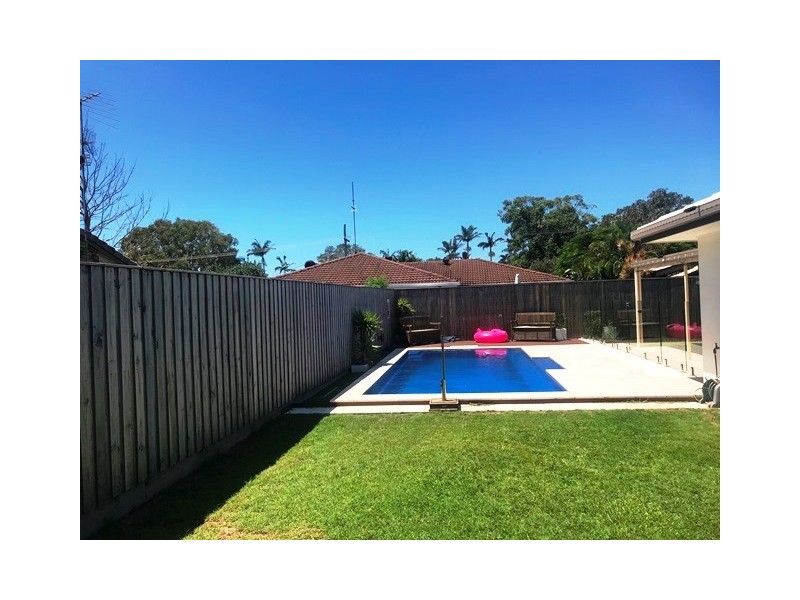 1 Nooree Street, Wurtulla QLD 4575