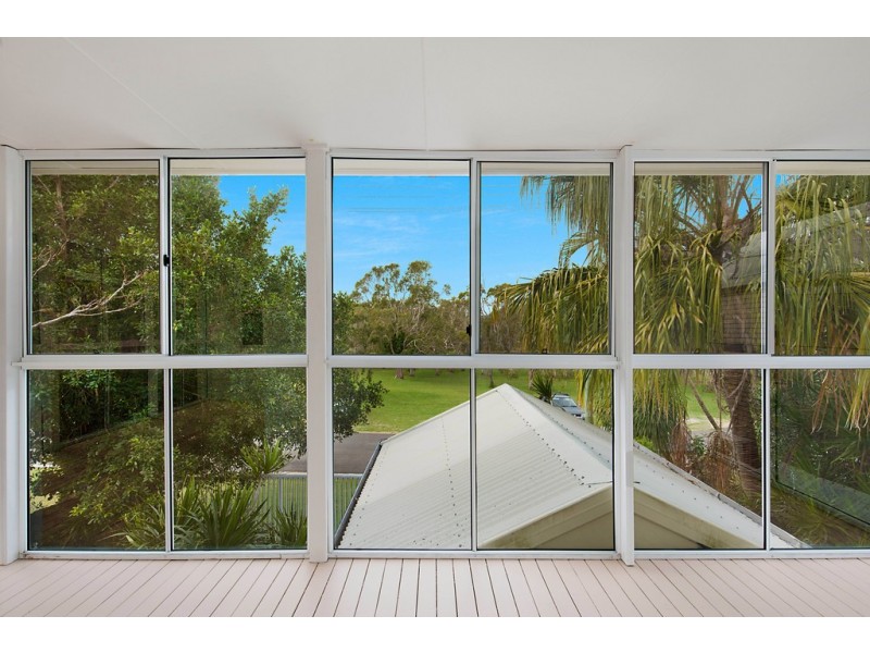 12 Coolum Street North, Dicky Beach QLD 4551