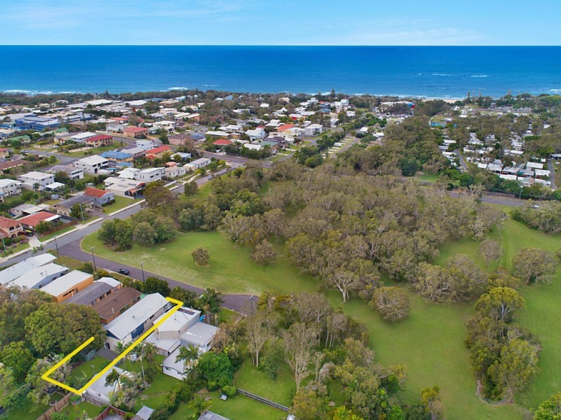 12 Coolum Street North, Dicky Beach QLD 4551