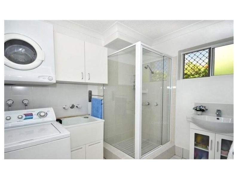 2/79 Esplanade, Golden Beach QLD 4551