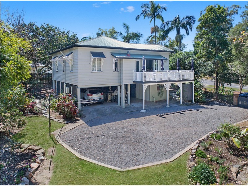 2 Gympie Street South, Landsborough QLD 4550