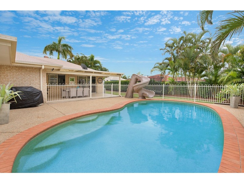7 Traill Crescent, Currimundi QLD 4551