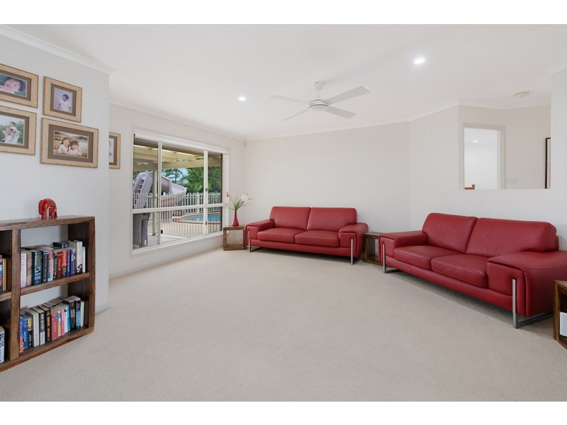 7 Traill Crescent, Currimundi QLD 4551