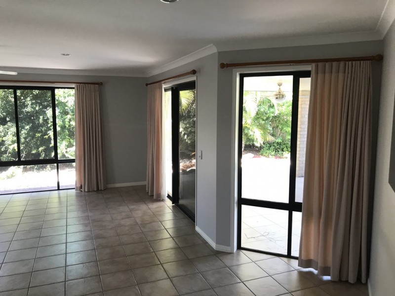 8 Matthew Crescent, Pelican Waters QLD 4551