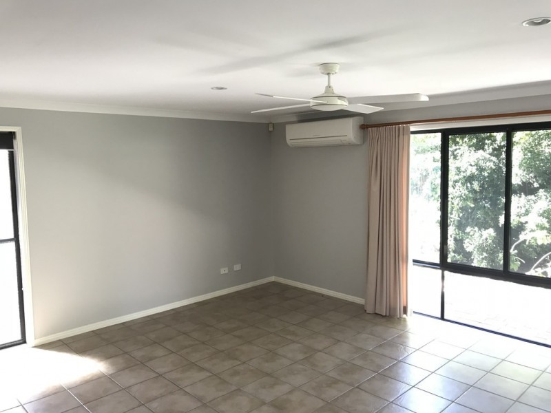 8 Matthew Crescent, Pelican Waters QLD 4551