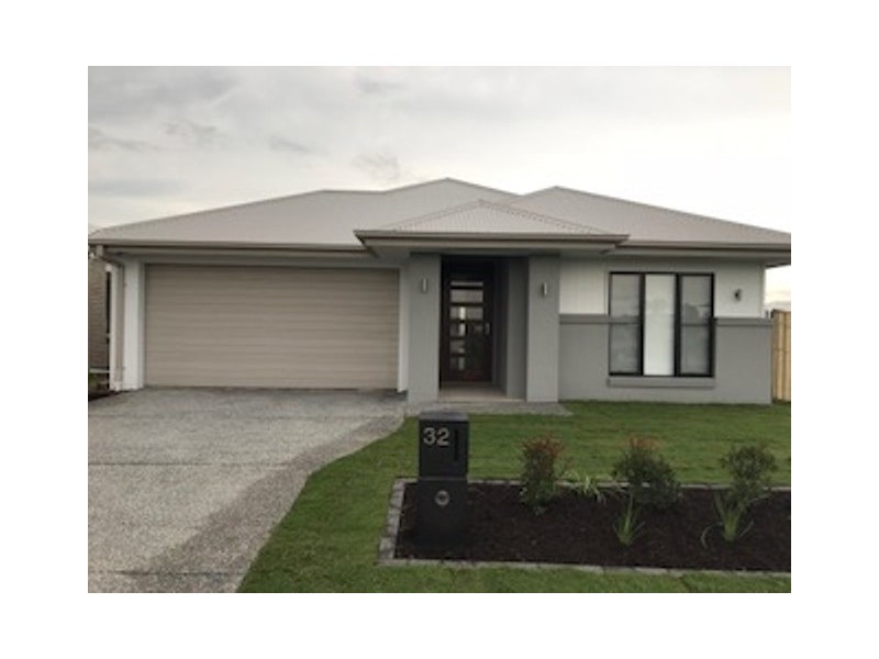 32 Steiner Crescent, Caloundra West QLD 4551