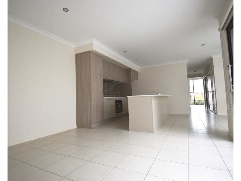 12 Pamphlet Place, Palmview QLD 4553