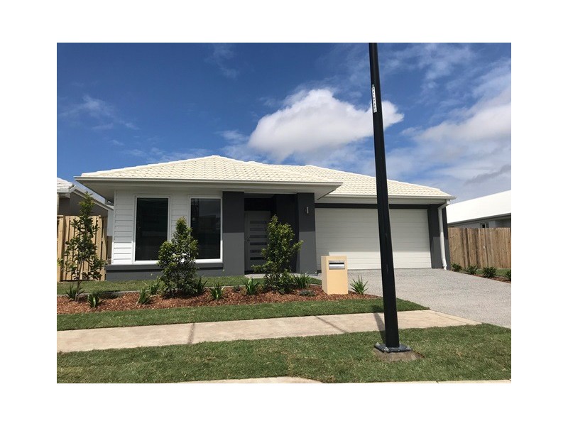 2 Haskins Street, Caloundra West QLD 4551