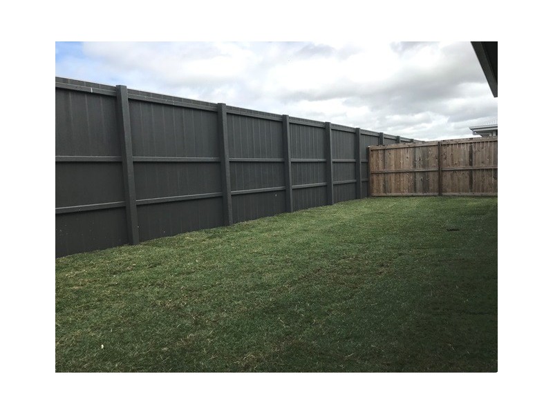 2 Haskins Street, Caloundra West QLD 4551