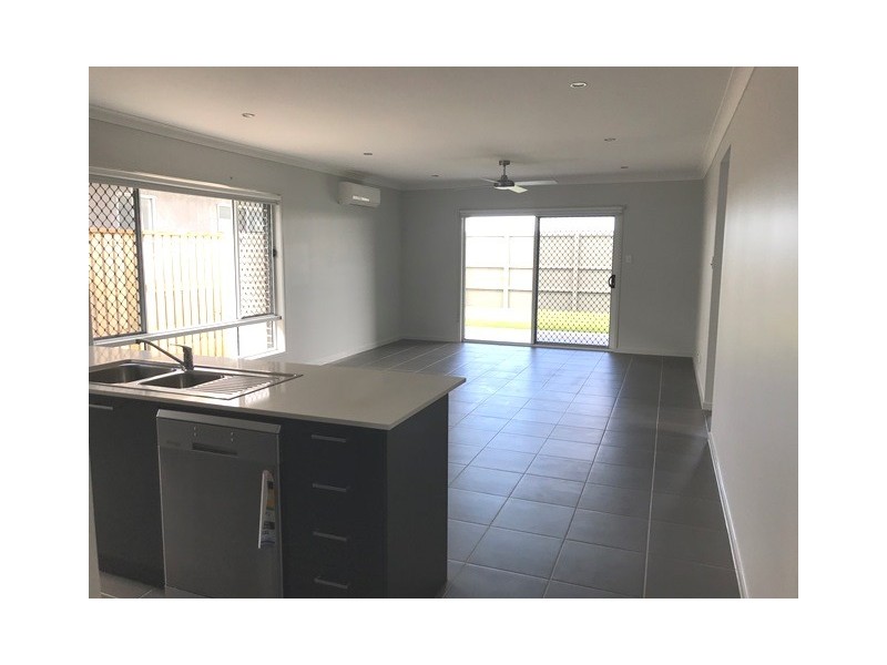 2 Haskins Street, Caloundra West QLD 4551