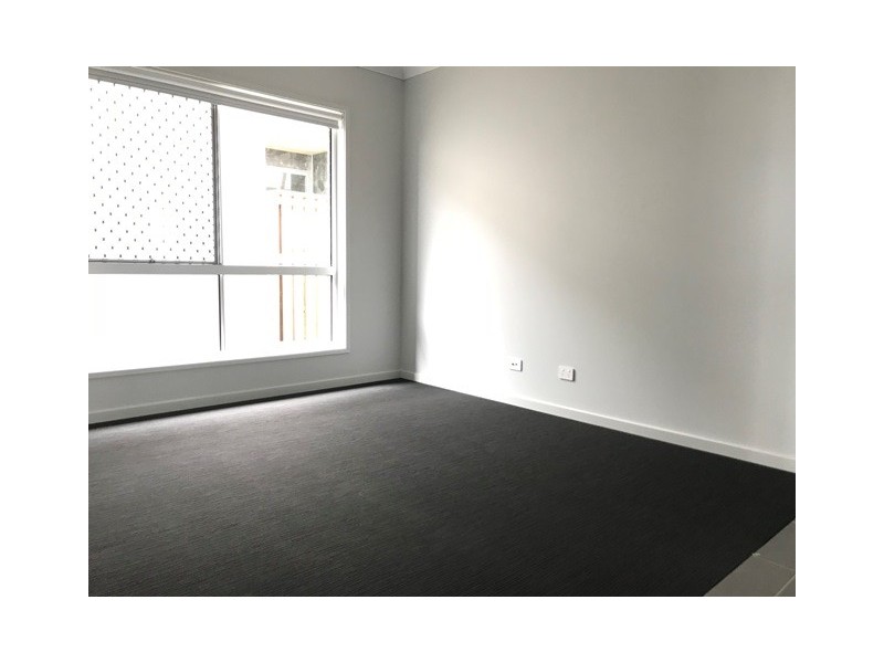 2 Haskins Street, Caloundra West QLD 4551