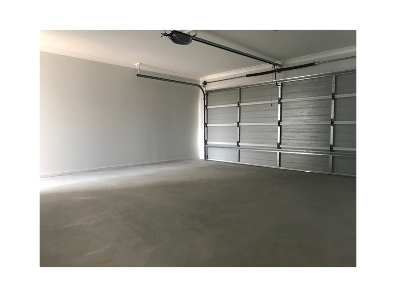 2 Haskins Street, Caloundra West QLD 4551