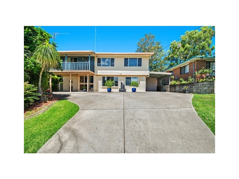 19 Albatross Avenue, Aroona QLD 4551