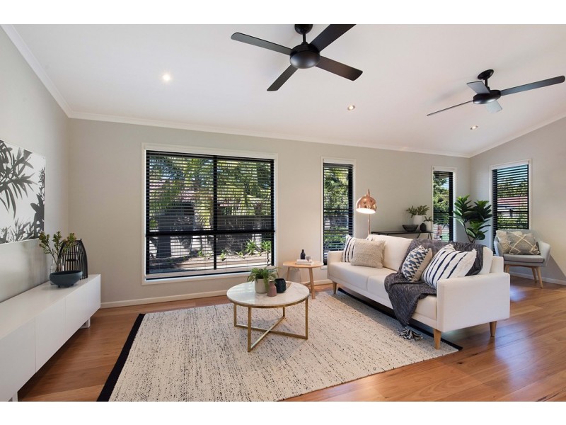 8 Redwood Court, Currimundi QLD 4551