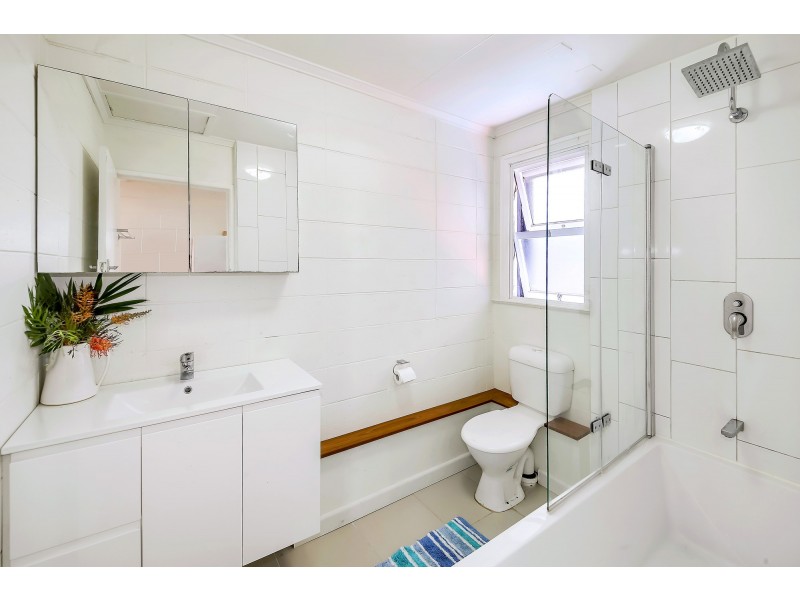27 Roderick Street, Moffat Beach QLD 4551
