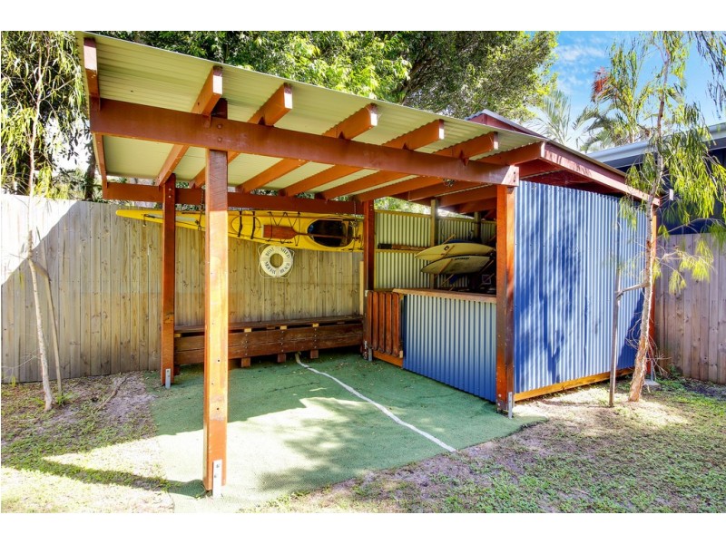 27 Roderick Street, Moffat Beach QLD 4551