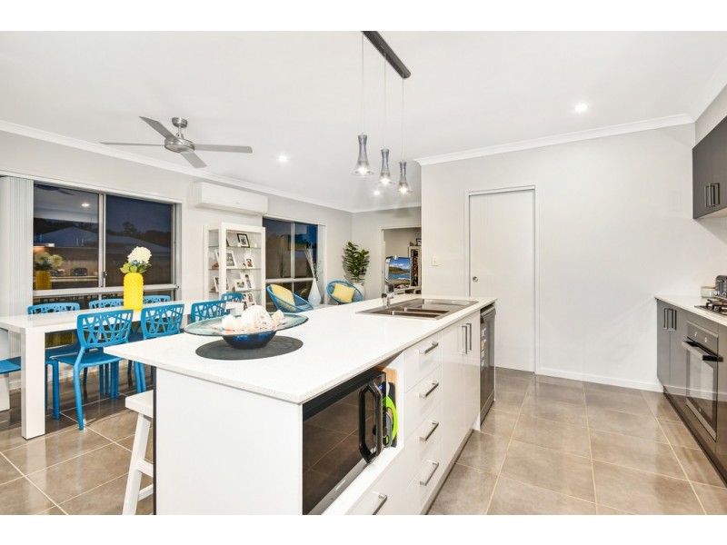 20 Ruby Crescent, Meridan Plains QLD 4551