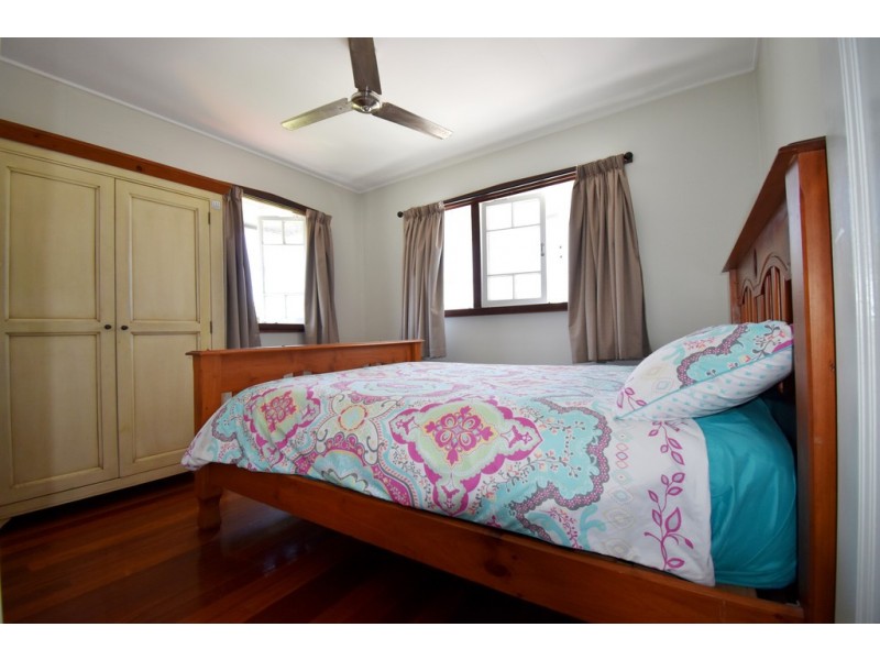 50 Cooroora Street, Dicky Beach QLD 4551