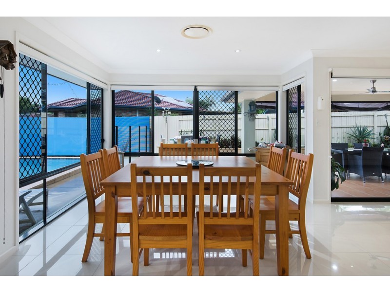 4 Prow Street, Caloundra West QLD 4551