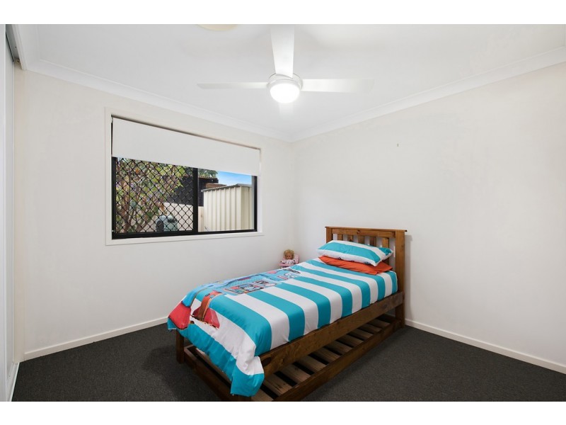 4 Prow Street, Caloundra West QLD 4551