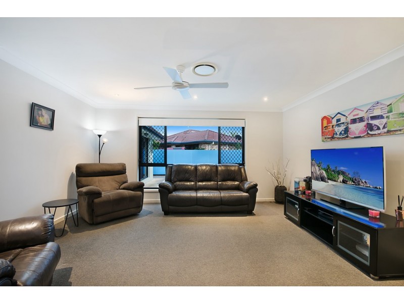 4 Prow Street, Caloundra West QLD 4551
