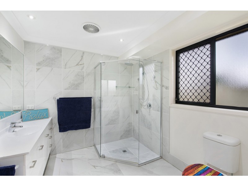 4 Prow Street, Caloundra West QLD 4551