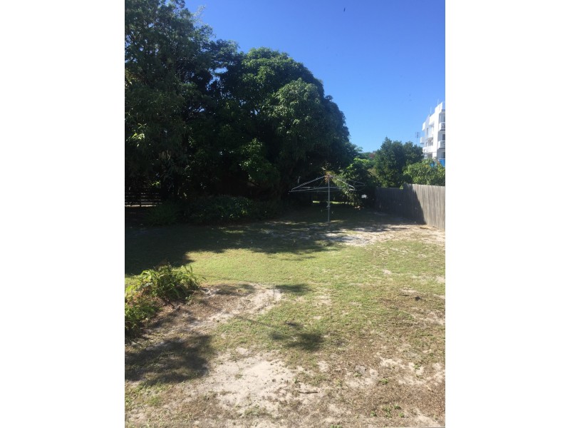 27 Kennedy Parade, Golden Beach QLD 4551