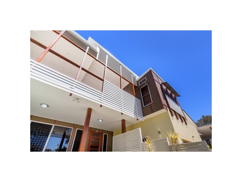 17 Dicky Beach Close, Dicky Beach QLD 4551