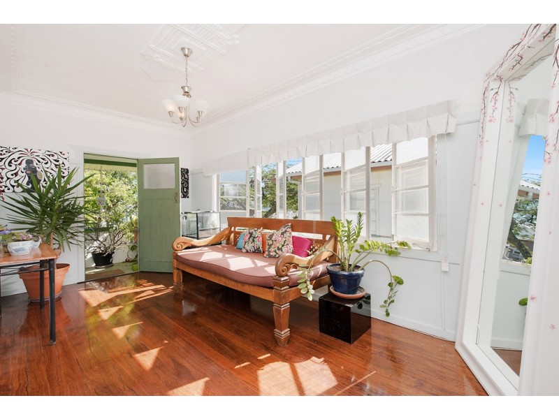 9 Seaview Terrace, Moffat Beach QLD 4551