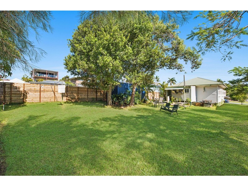 9 Seaview Terrace, Moffat Beach QLD 4551
