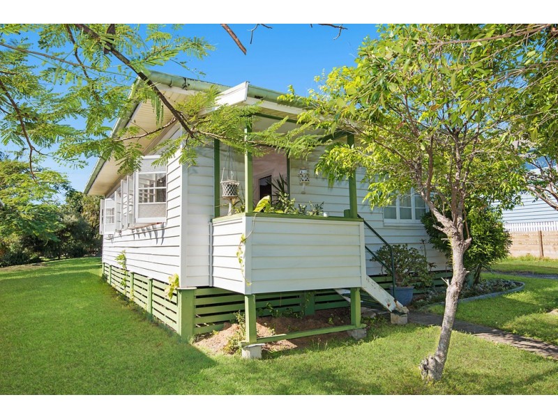 9 Seaview Terrace, Moffat Beach QLD 4551