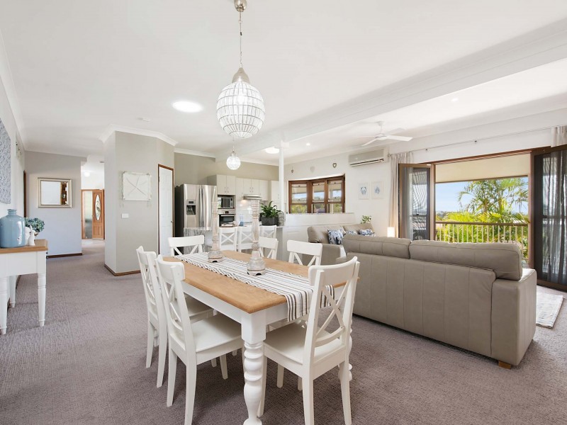 10 Jackman Street, Moffat Beach QLD 4551